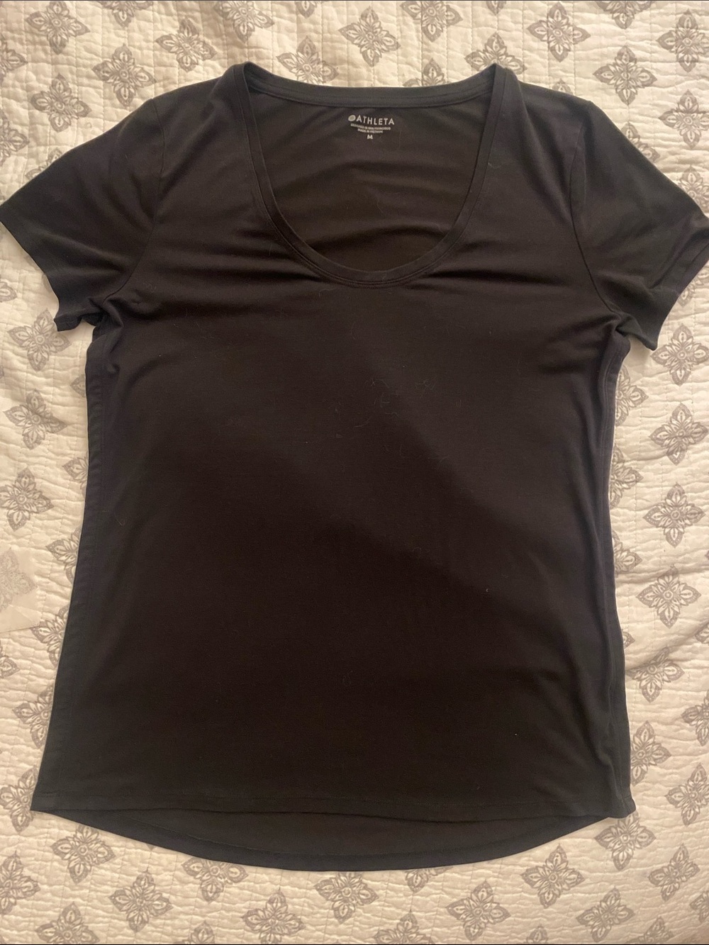 Athleta Black Scoop-Neck Short Sleeve Tee